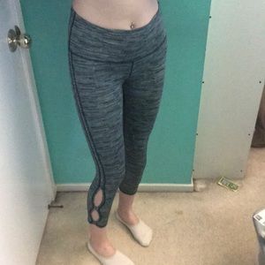 Cropped blue green aerie leggings workout